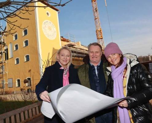 Wildshut Gästehaus Umbau - Eigentümerfamilie und Architektin