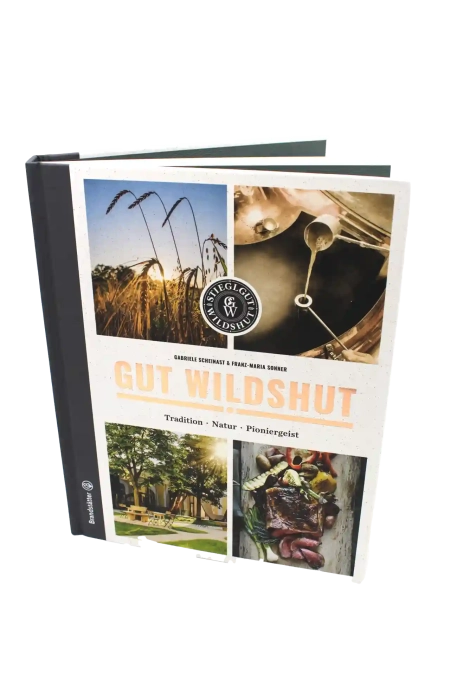 Im Gut Wildshut Buch erfährt man mehr über die Philosophie des 1. Biergut Österreichs.